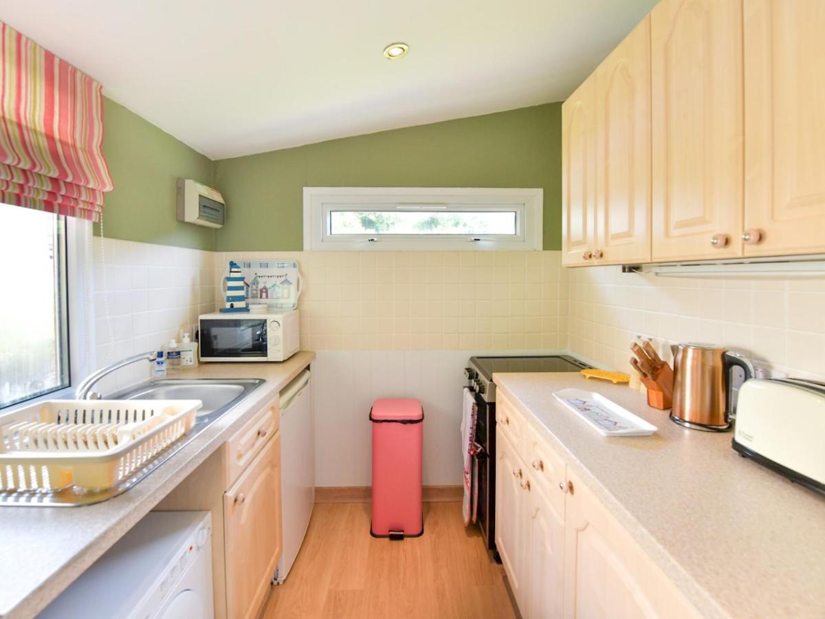 Pass The Keys Gower Beach Staycation Caswell Bay - Sleeps 4 Swansea Zewnętrze zdjęcie